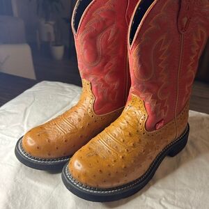 Justin Womens Red Western Cowboy Boots Ostrich. Womens Size 7.5